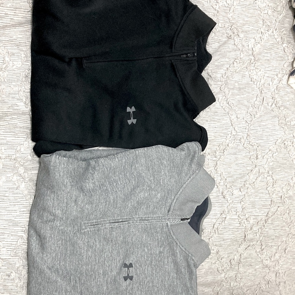 Mens under armour 2pack of nice sweatshirts